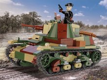 Load image into Gallery viewer, 7TP Light Tank brick model - COBI 2661 - 669 bricks