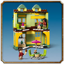 Load image into Gallery viewer, Lego Harry Potter 76452 Quality Quidditch Supplies & Ice Cream Parlour - ModelBricks
