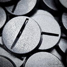 Load image into Gallery viewer, 25mm Round Slotted Bases for Wargaming Miniatures | Durable Plastic | Compatible with Popular Tabletop Games - ModelBricks