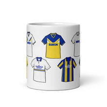 Load image into Gallery viewer, Leeds Retro Shirts Illustrated Handmade Ceramic Football Mug