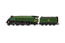 Load image into Gallery viewer, Hornby TT:120 TT1002M The Easterner Train Set
