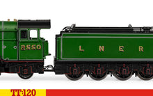 Load image into Gallery viewer, Hornby TT:120 TT1001AM The Scotsman Train Set