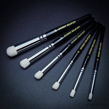 Load image into Gallery viewer, Hobby Heaven Dry Brushes – Model & Miniature Painting Brushes (Size XS–XXL) - ModelBricks