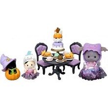 Load image into Gallery viewer, Sylvanian Families - Halloween Surprise Party Set