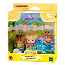 Load image into Gallery viewer, Sylvanian Families - Pool Fun Friends