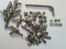 Load image into Gallery viewer, Diorama building 1:35 scale: Curbstones x32 And Paving Slabs x200 8.5mm X 8.5mm - ModelBricks