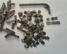 Load image into Gallery viewer, Diorama building 1:35 scale: Curbstones x32 And Paving Slabs x200 8.5mm X 8.5mm - ModelBricks