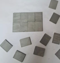 Load image into Gallery viewer, 1:24th Scale Paving Slabs - Grey Colour - ModelBricks