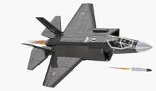 Load image into Gallery viewer, F-35A Lightning II "Husarz" brick plane model - COBI 5904 - 600 bricks