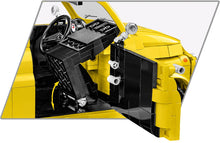 Load image into Gallery viewer, Fiat Abarth 595 brick model car - Cobi 24353 - 1223 bricks EXECUTIVE EDITION