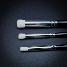 Load image into Gallery viewer, Hobby Heaven 3-Piece Dry Brush Set – S/M/L Miniature Painting Brushes - ModelBricks