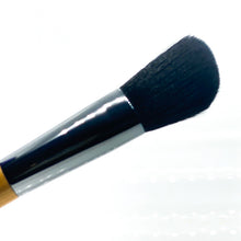 Load image into Gallery viewer, Rouge Vegan Beauty Professional Make Up Brush