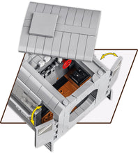 Load image into Gallery viewer, Kriegslokomotive Baureihe locomotive with coal wagon brick model - COBI 6281 - 2476 brick train - ModelBricks