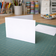 Load image into Gallery viewer, 25 Landscape 5x7 White Card Blanks & Envelopes - 300gsm - ModelBricks