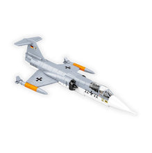 Load image into Gallery viewer, Lockheed F-104 Starfighter (Luftwaffe) brick plane model - COBI 5907 - 420 bricks