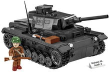 Load image into Gallery viewer, Panzer III Ausf. J brick tank model - COBI 2289 - 590 bricks