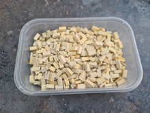 Load image into Gallery viewer, 1:35th Scale 250 Yellow Stone Wall Blocks - ModelBricks