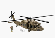 Load image into Gallery viewer, Sikorsky UH-60 Black Hawk helicopter brick model - COBI 5906 - 928 bricks - ModelBricks