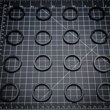 Load image into Gallery viewer, 32 to 40mm Round Bases Converters 3d Print - ModelBricks
