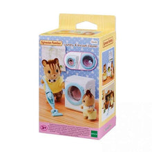 Load image into Gallery viewer, Sylvanian Families Laundry &amp; Vacuum Cleaner
