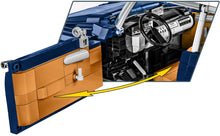 Load image into Gallery viewer, Citroen DS.21 Pallas 1968 brick car model - COBI 24348 - 2265 bricks
