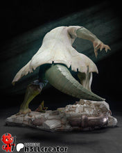 Load image into Gallery viewer, Lizard (Dr. Curtis "Curt" Connors) from Spider Man (Marvel) (fan art) | Miniature scale 1:15 | h3LL Creator | DIY Model Kit
