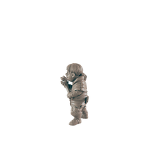 Load image into Gallery viewer, Human Bully Kid - ModelBricks
