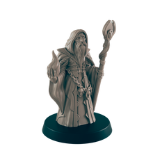 Load image into Gallery viewer, Old Sorcerer - ModelBricks
