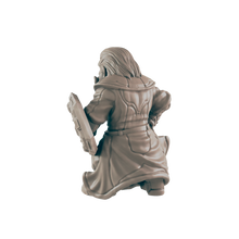 Load image into Gallery viewer, Paladin Dwarf Male
