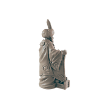 Load image into Gallery viewer, Human Male Alchemist
