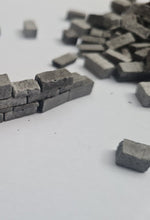 Load image into Gallery viewer, 1:35th Scale 250 Grey Stone Wall Blocks - ModelBricks
